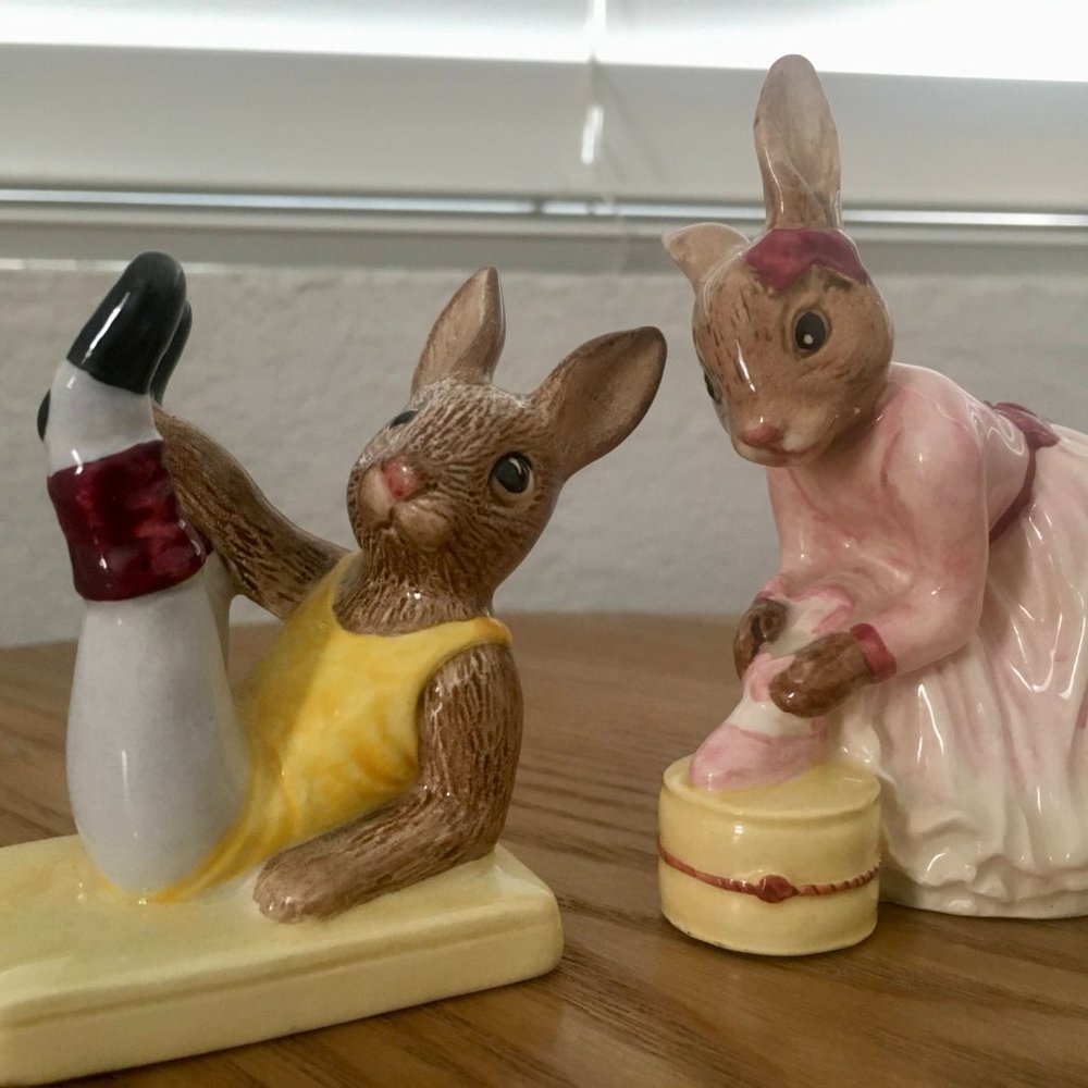 Dancers Bunnykins - Royal Doulton
